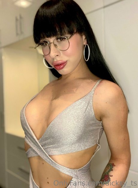 dicksy ts arte estelar galería