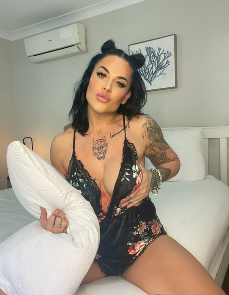 ellamaddison model exclusive gallery