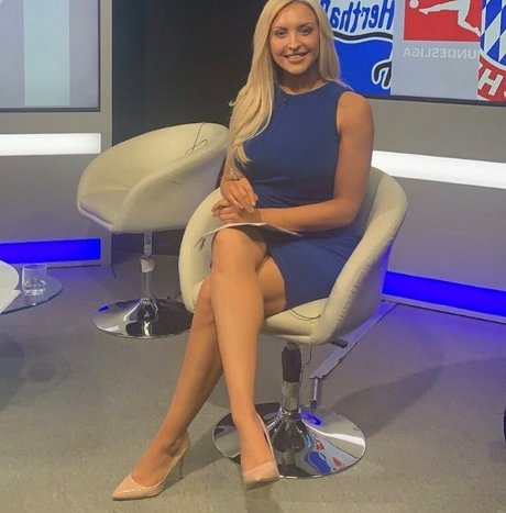 Emma Louise Jones linda estrella archivo