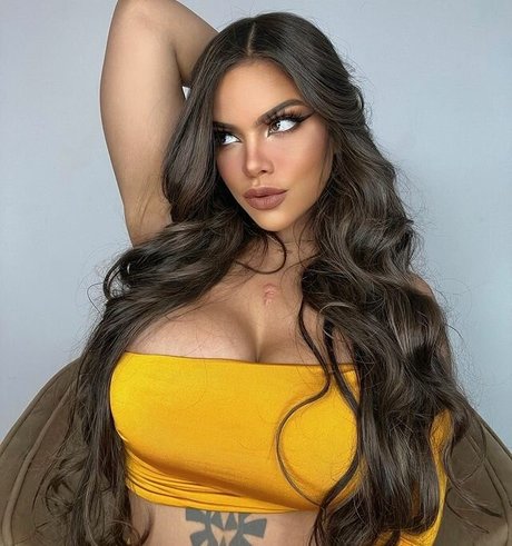 Grace Bon modèle meilleur photos