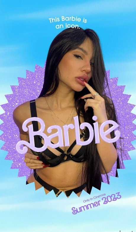 paulatorofree model beautiful img