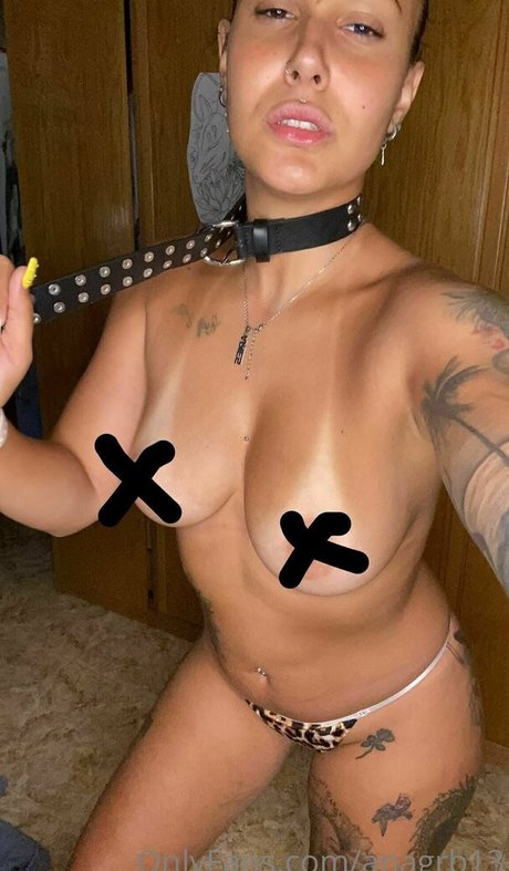 anagrb13 modèle parfait des photos