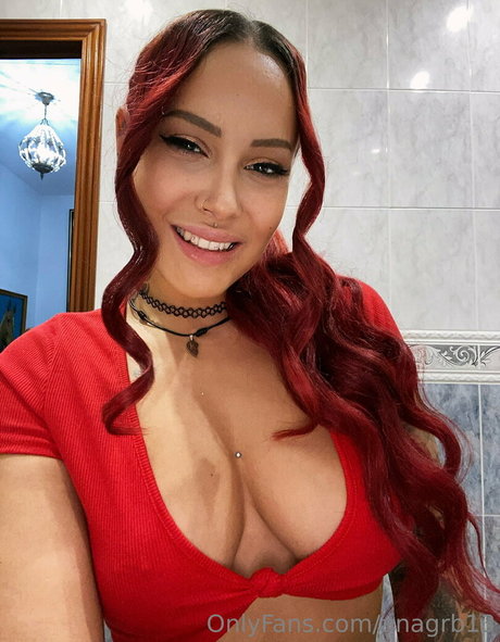 anagrb13 actriz erótica imagen