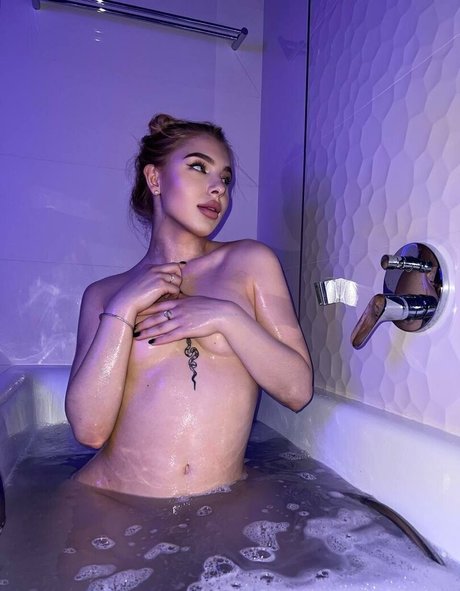 abellamurr modèle gratuit des photos