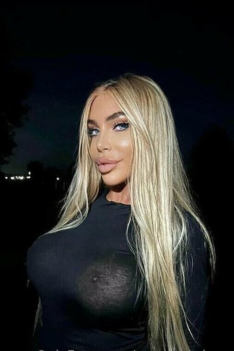 your sabrisse estrella porno atractiva archivo