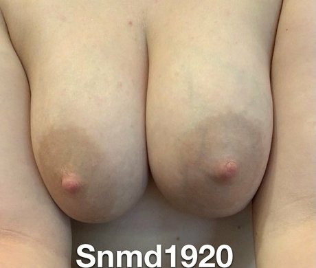 hotwifekkfree Miniature