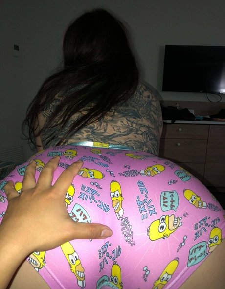 thiccthighkenzie actriz erótica fotos