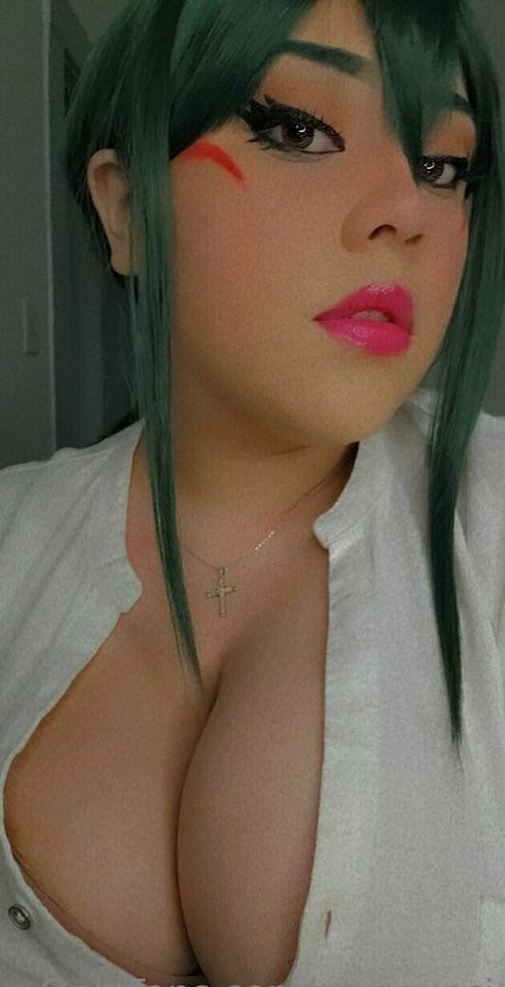 uwugucci model exclusive archive