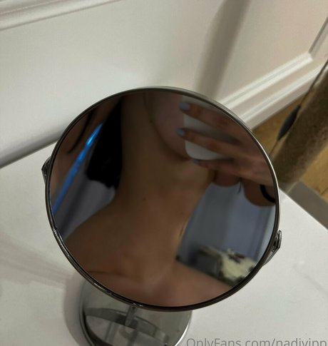 nadivipp modelo caliente fotos