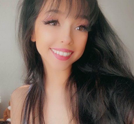 sofiaswetdreams beautiful model img