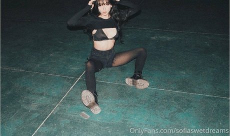 sofiaswetdreams art actress gallery
