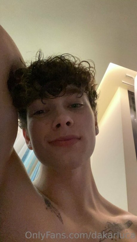 dakarluca modèle chaud galeries