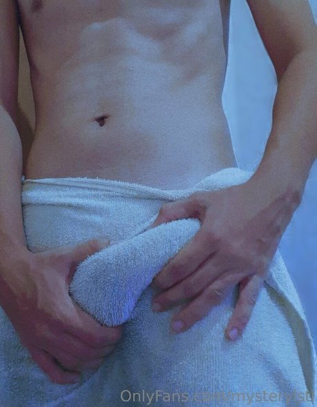 mysterylsti art actress photos