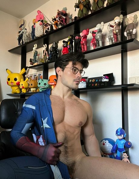 efureimu estrella sexy archivo