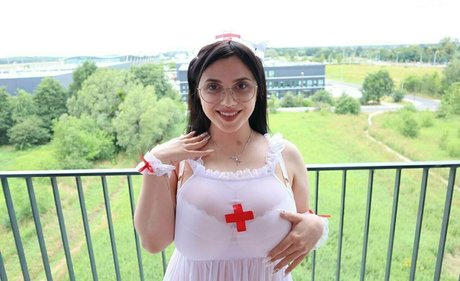 i need your cream modelo pornografico archivo