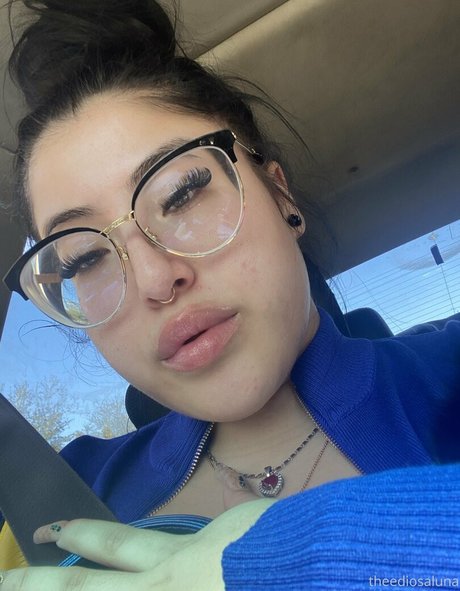 vaquera de tetas grandes onlyfans xxx erótico archivo