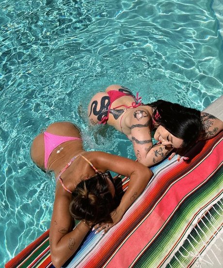 LaurDIY nus étoiles galerie