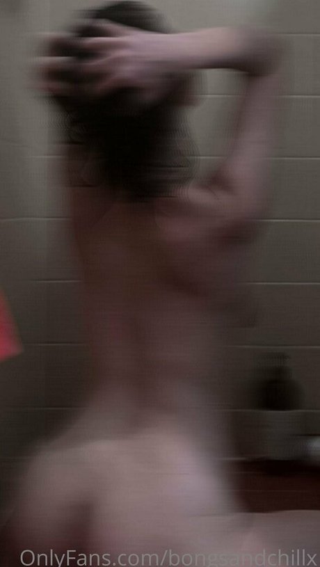 bongsandchillx modèle de sexe photo
