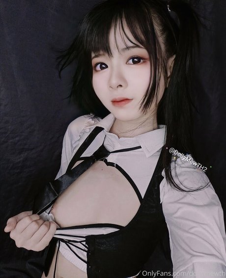 DollyMewTH modelo sexy galerías