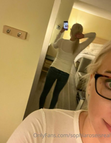 sophiaroseisreal estrella porno sexy galería