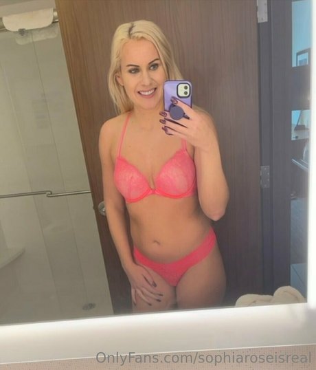 sophiaroseisreal arte estrella porno foto
