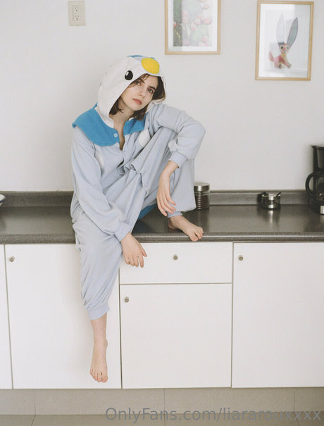 liararouxxxx modelo de arte galería