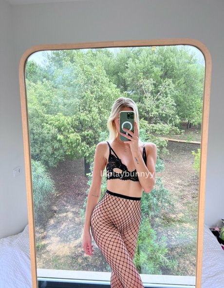 Lilplaybunnyy modèle porno des photos