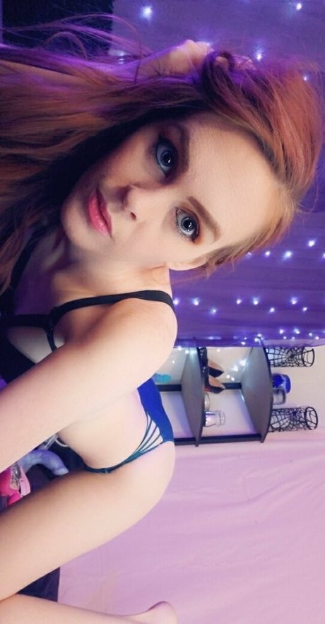 close up onlyfans art naked img