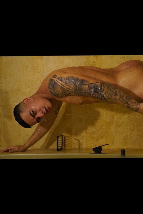 Anderson Quiroz sex actress pics