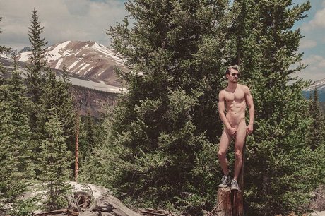 Michael Andrew exclusive model picture