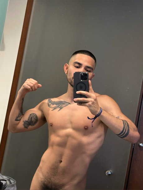 Benji Vega pornstar top image