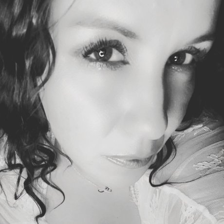Sara snap video calls 3 2_ model best photo