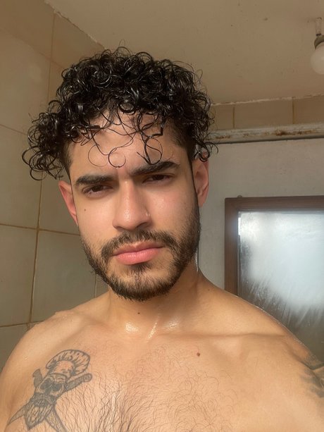 Zeus pornstar pic