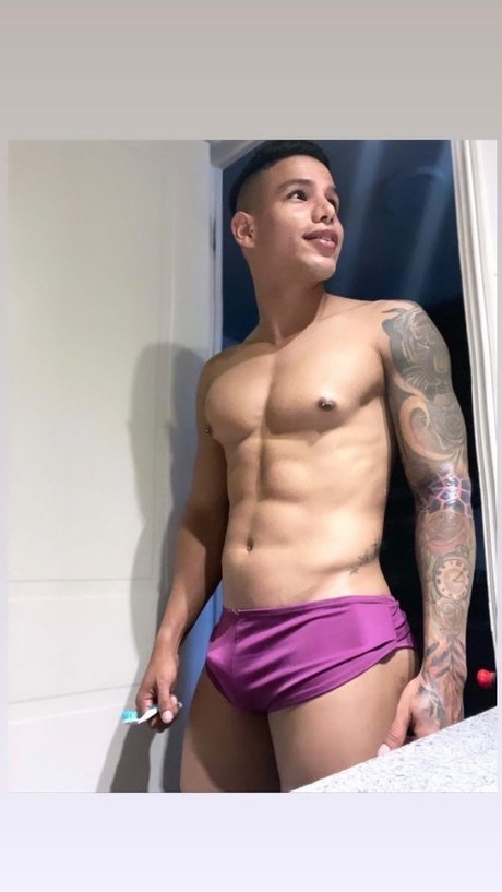 MichaellFox_ perfect model galleries