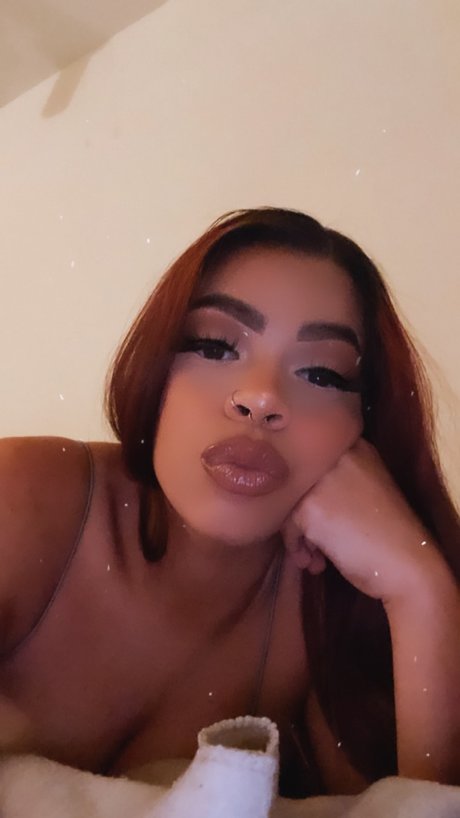 Bianka Hennessy high quality model photos