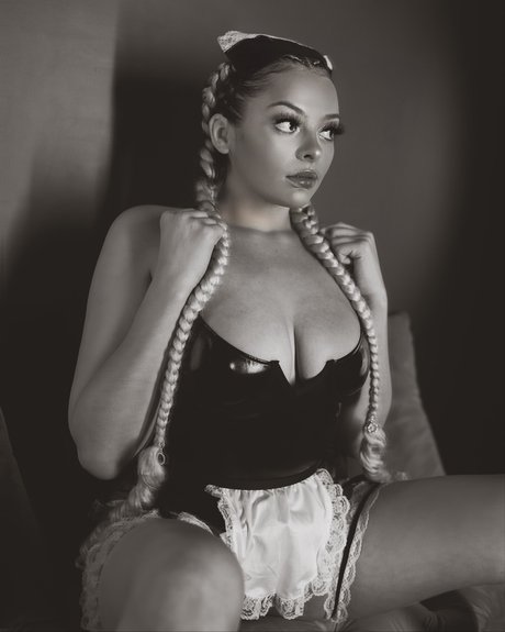 MilaSeville nudes star photos