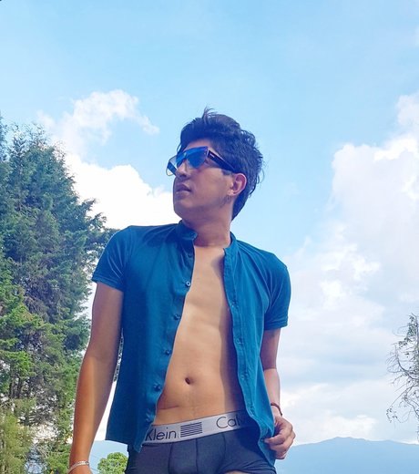 ANDRES LEON model adult images