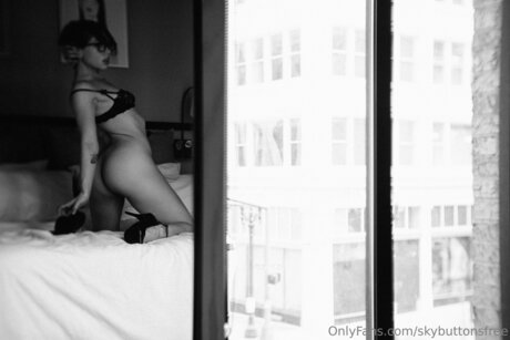 Jesse Luck Free Page_ modelo sexual imagen