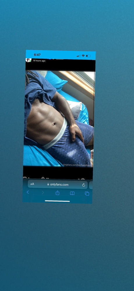 Dreadheadte_ pornographic model picture