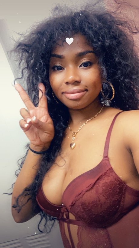 ALEXA DOM nude star photo