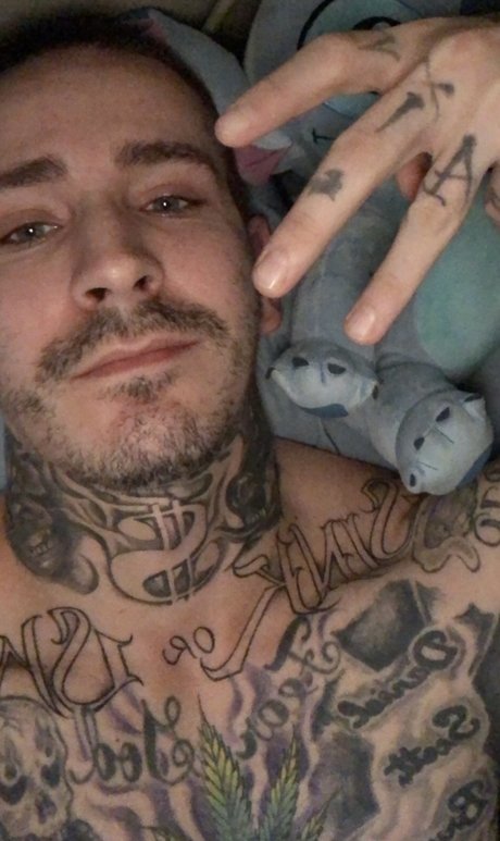 Mbrynes porn star photo