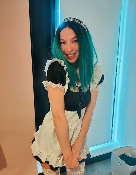 sexninja modelo desnudo galería