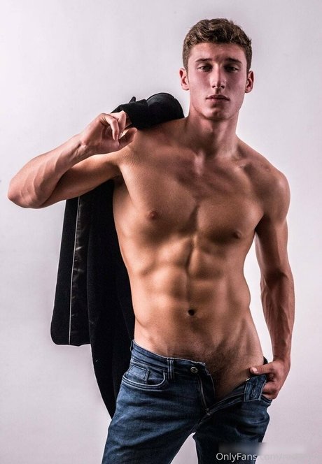 sport onlyfans beautiful pic