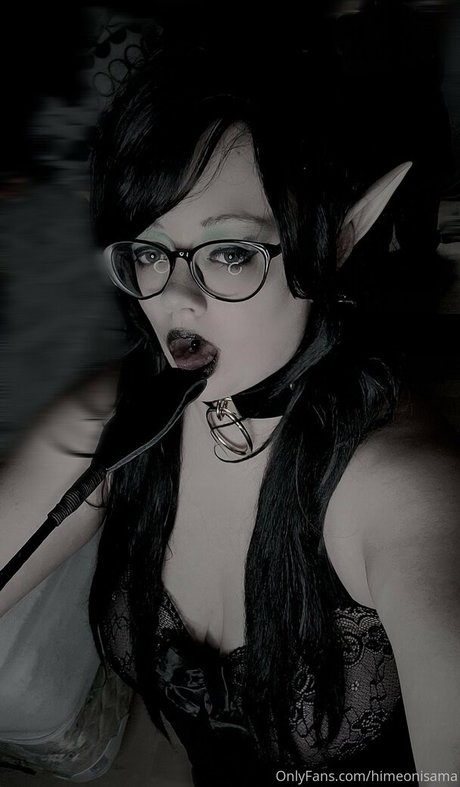 himeonisama modèle nu collection
