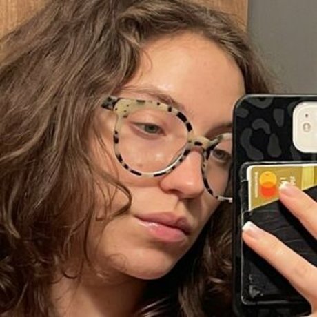 ella enchanted2 hermosa estrella porno imagen