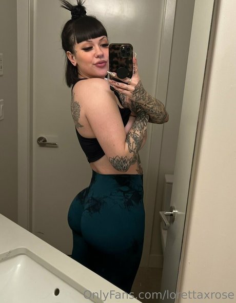 lorettaxrose naked actress pics