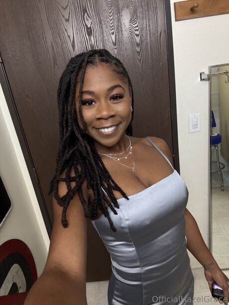 iwanthazelgrace modelo perfecto galería