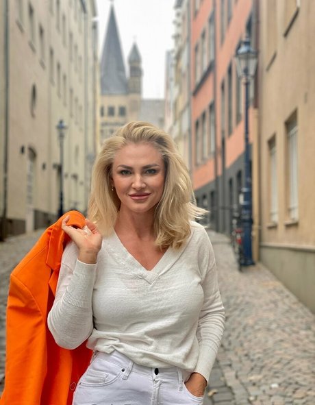 xmommynina jolie star du porno galeries