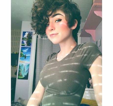 graceful addison actrice photo