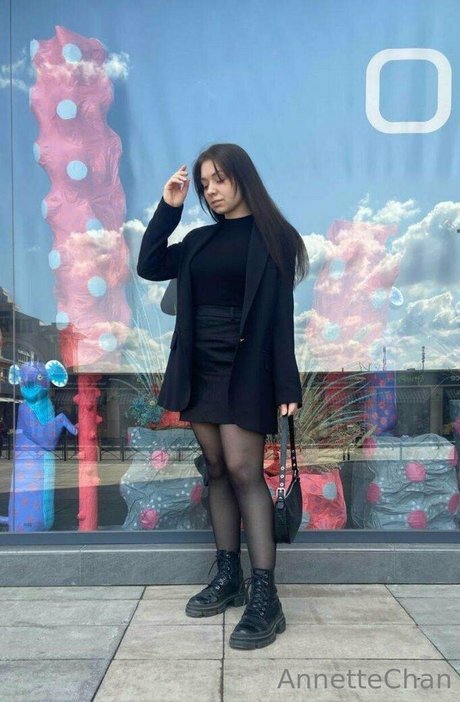 annettechan beau modèle galeries